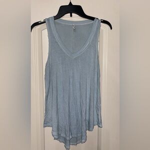 Z Supply Tank. V-neck. Distressed light mint / seafoam green. Size Small